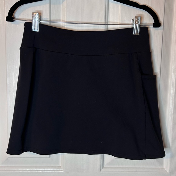 ALO Yoga Airbrush High-Waist Good Form Tennis Skirt- Black/ Size Small - Picture 8 of 11